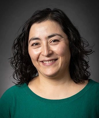 Elizabeth Suazo-Flores Elizabeth Suazo-Flores